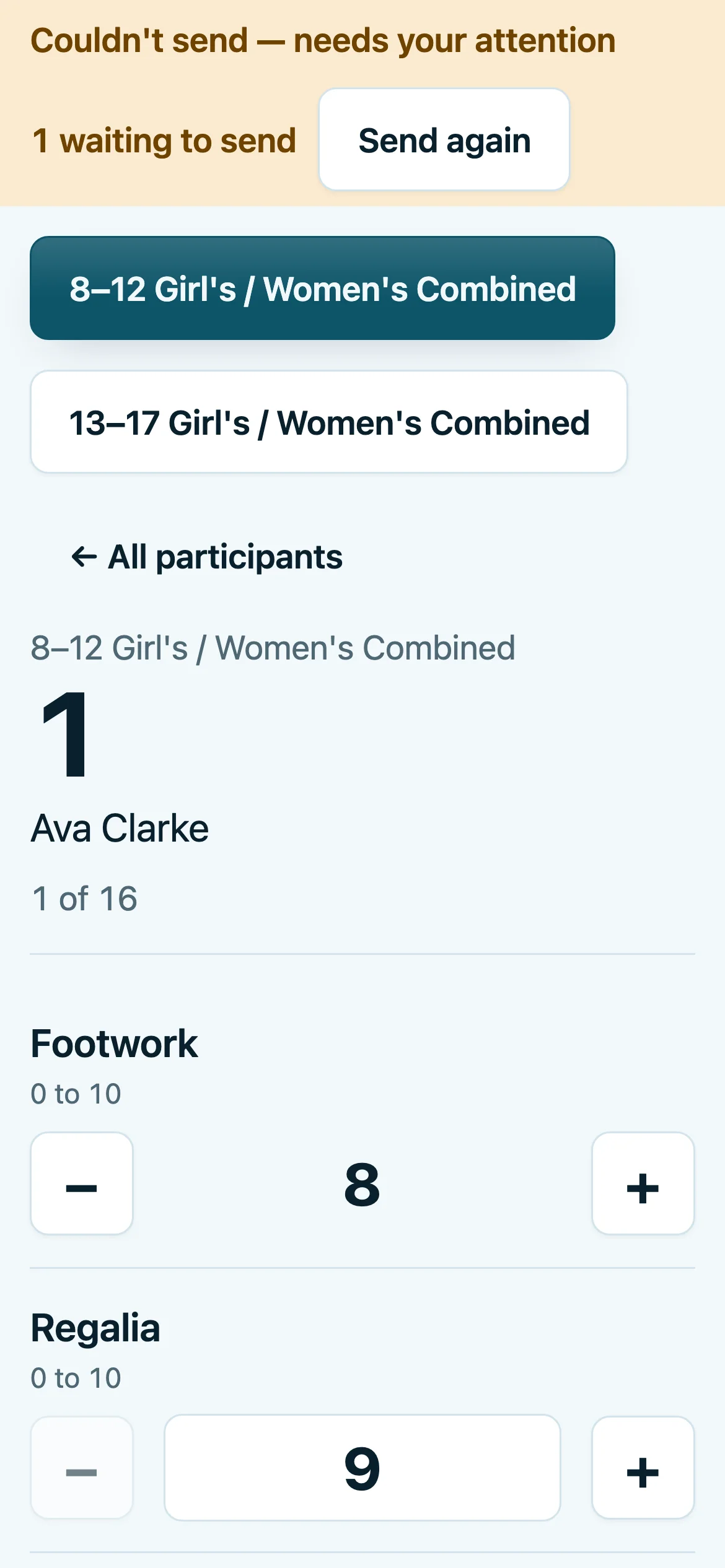 Judge scoring screen with categories, criteria and a sent sync state.